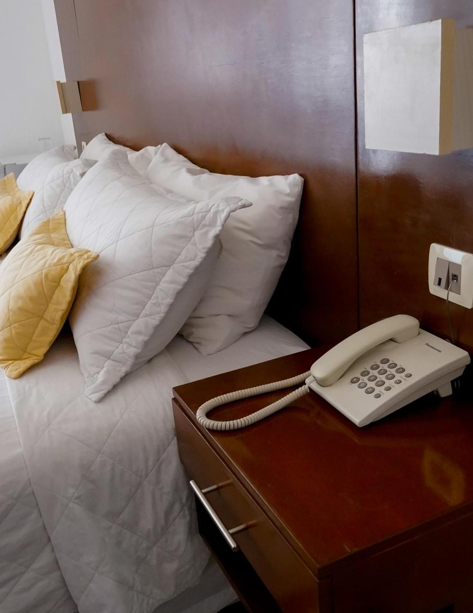 Prince Hotel Санта-Крус-де-ла-Сьєрра Екстер'єр фото