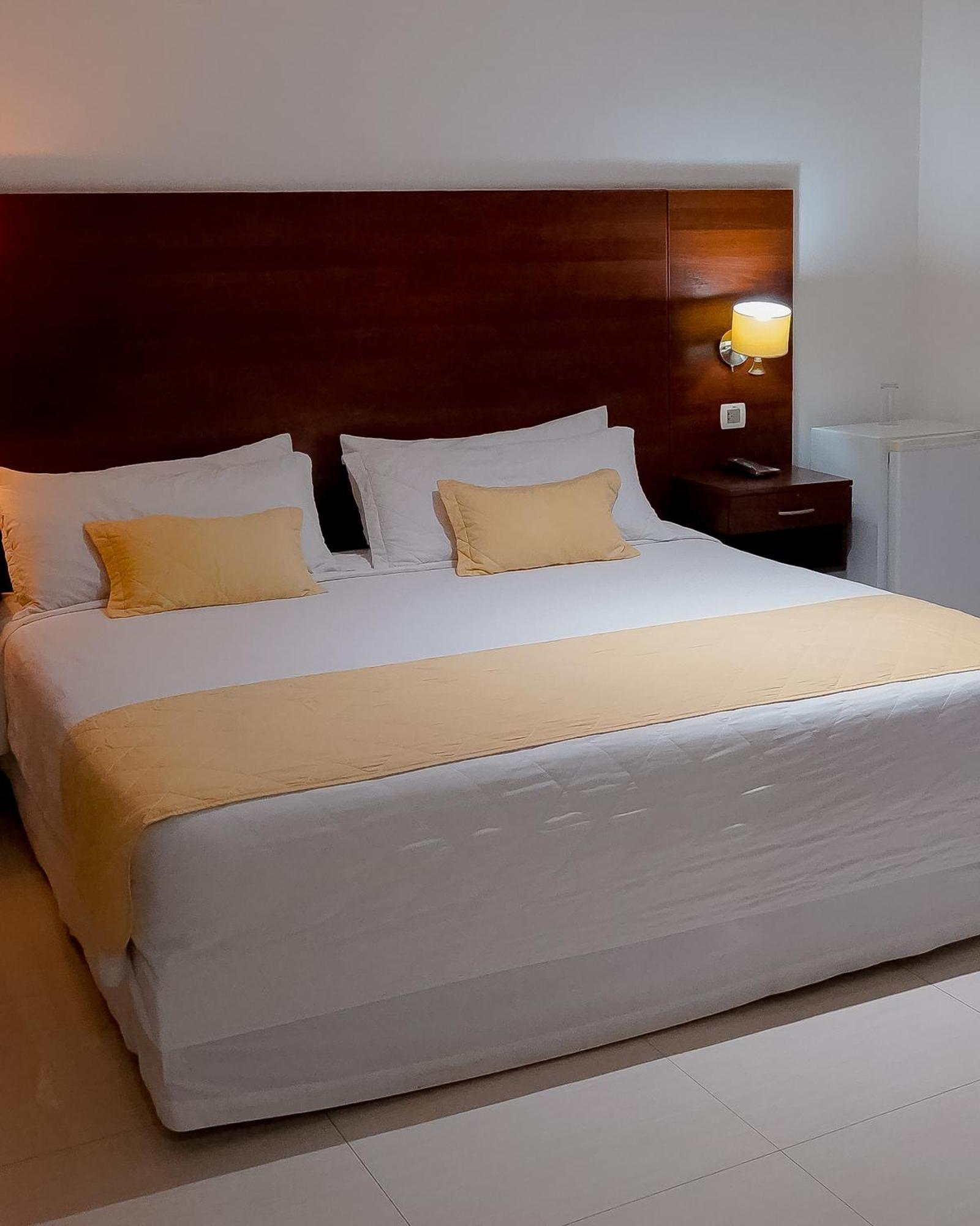 Prince Hotel Санта-Крус-де-ла-Сьєрра Екстер'єр фото